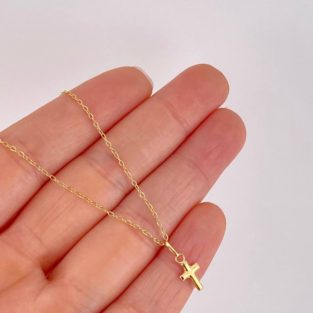 Set Cadena Aro Seguido + Dije Cruz / 1.2g / 45cm Oro Amarillo 18K
