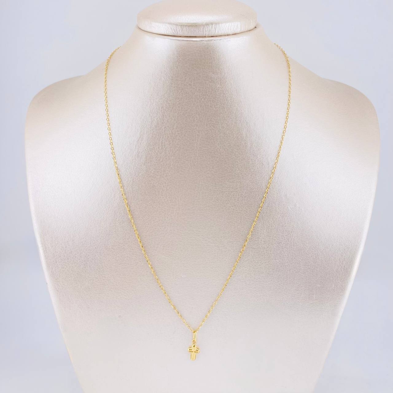 Set Cadena Aro Seguido + Dije Cruz / 1.15g / 45cm Oro Amarillo 18K