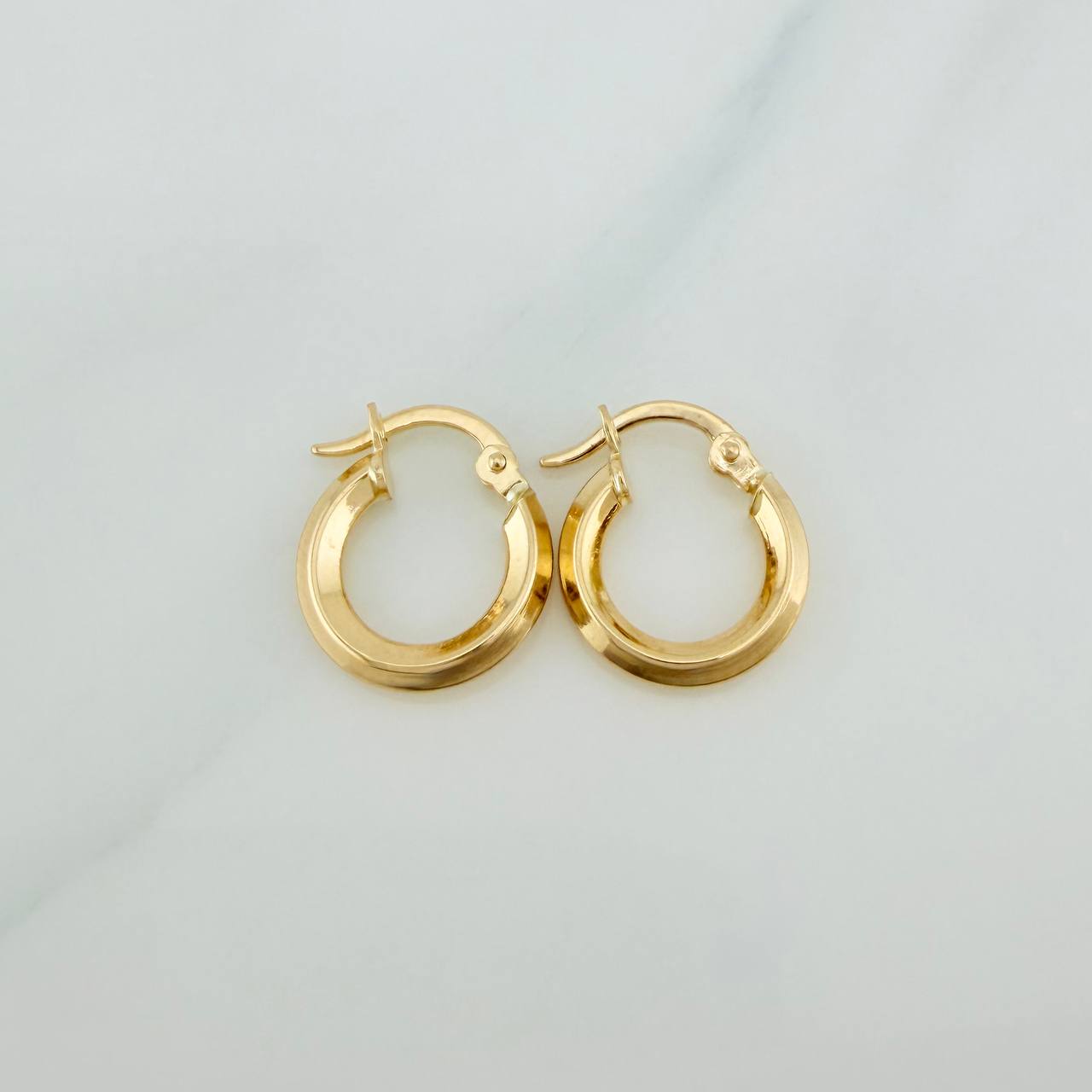 Candongas Clau 1gr / 1.5cm / Oro Amarillo 18K %