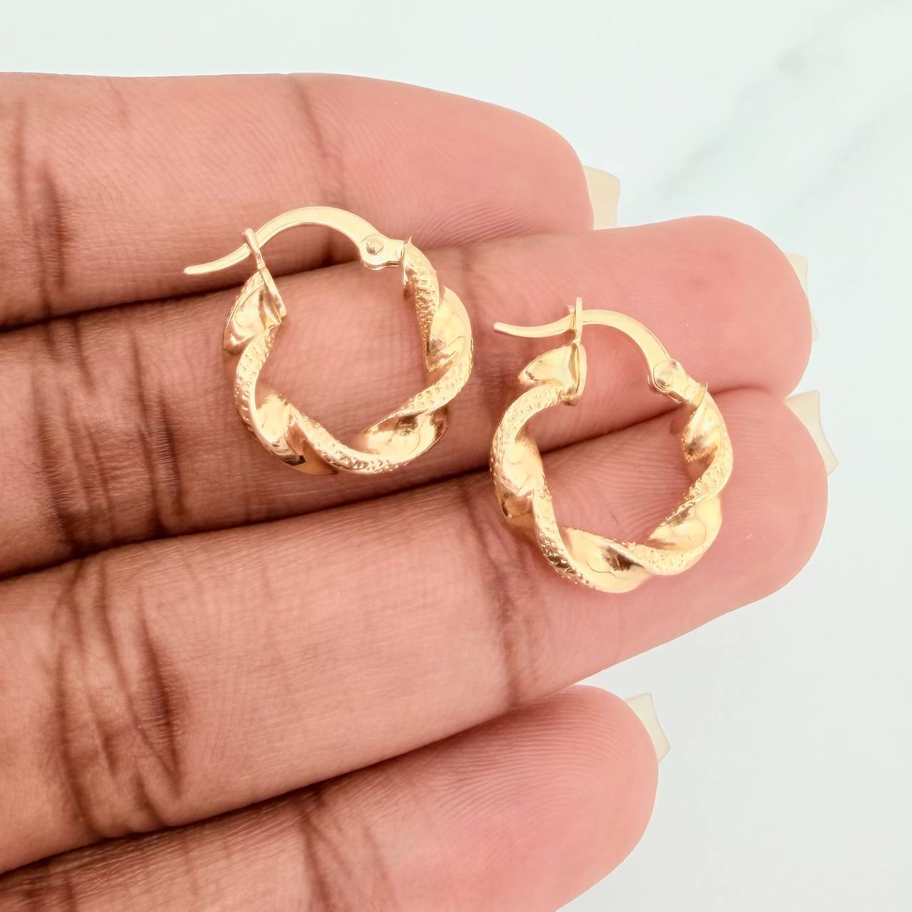 Candongas Demi 1.65gr / 1.7cm / Oro Amarillo 18K %