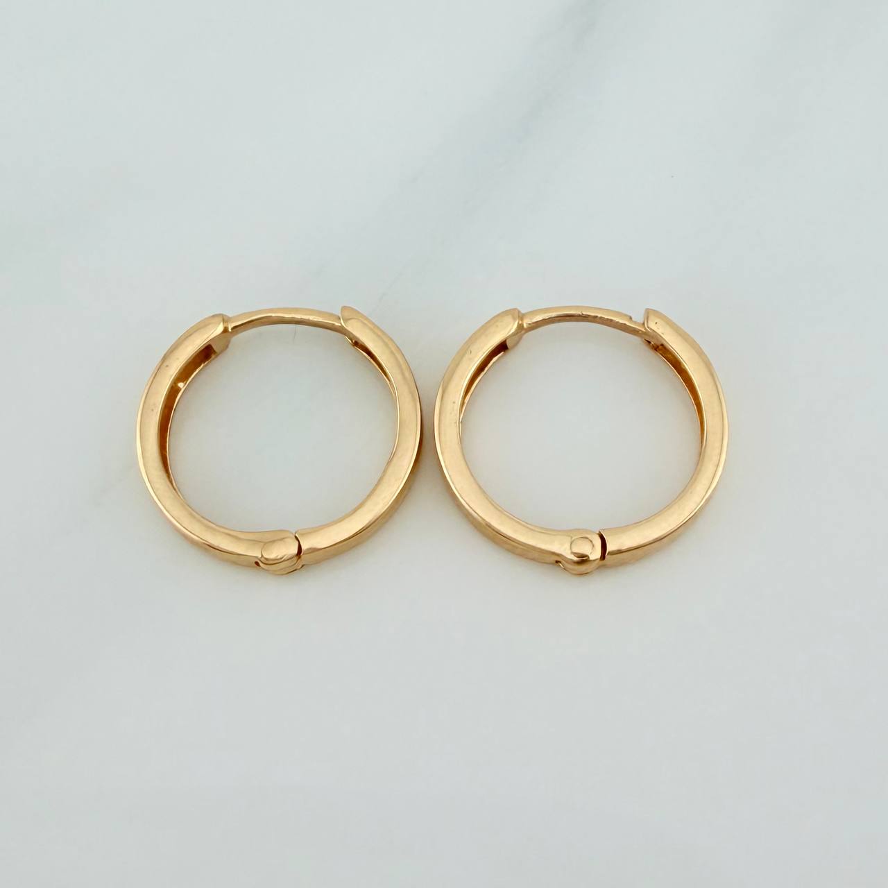 Candongas Carril 1.65gr / 1.4cm / Oro Amarillo 18K %