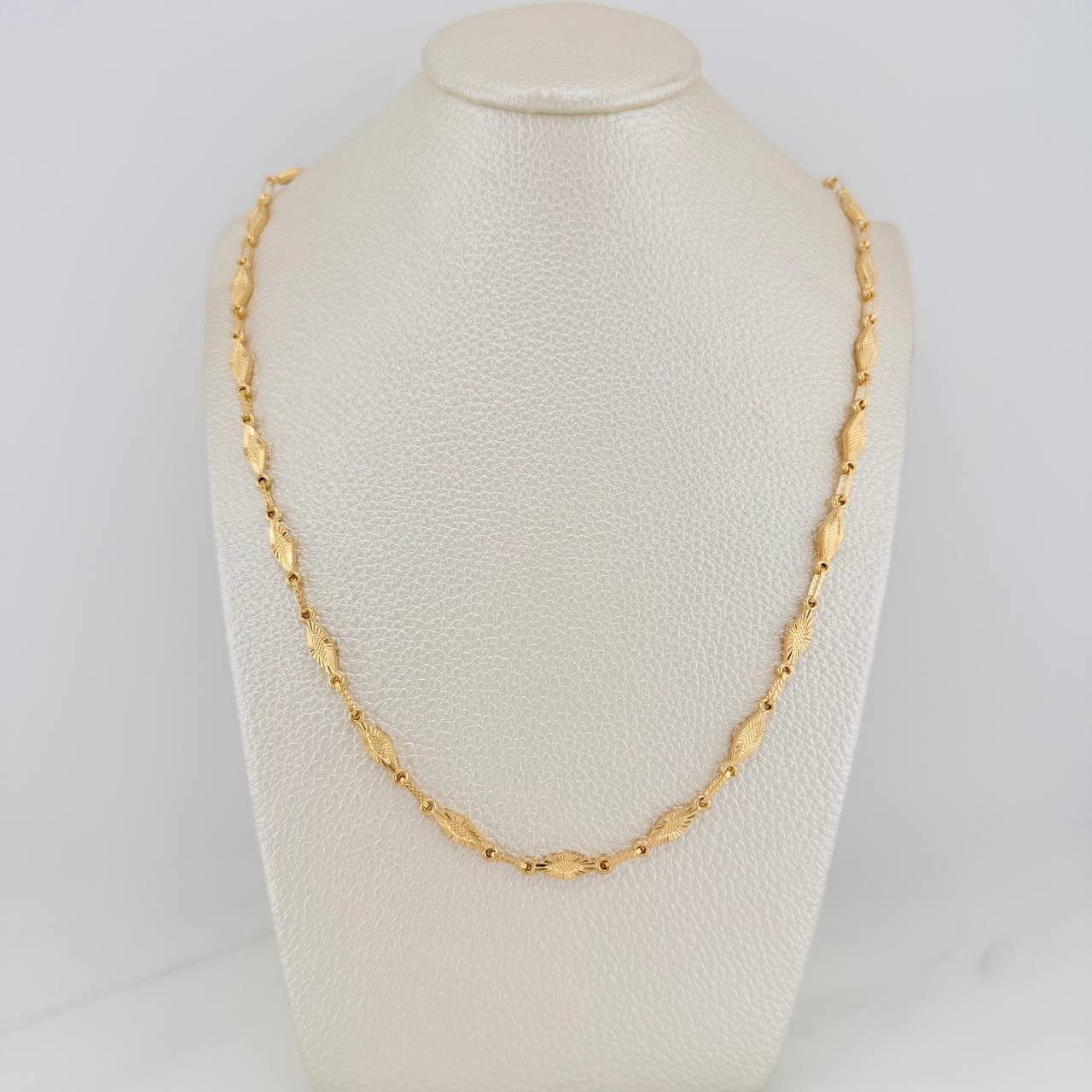 Cadena Rustica Rombos 12.2gr / 62.2cm / 4.1mm Oro Amarillo 18K %