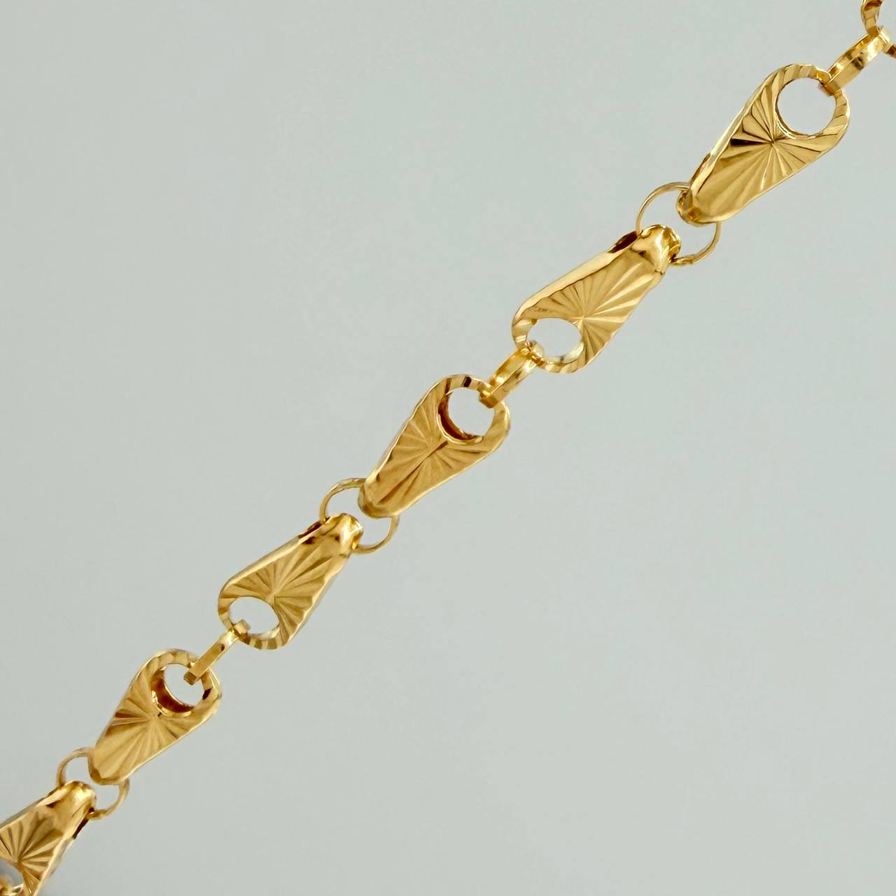 Cadena Rustica Espiga11.25gr / 62.4cm / 3.6mm Oro Amarillo 18K %