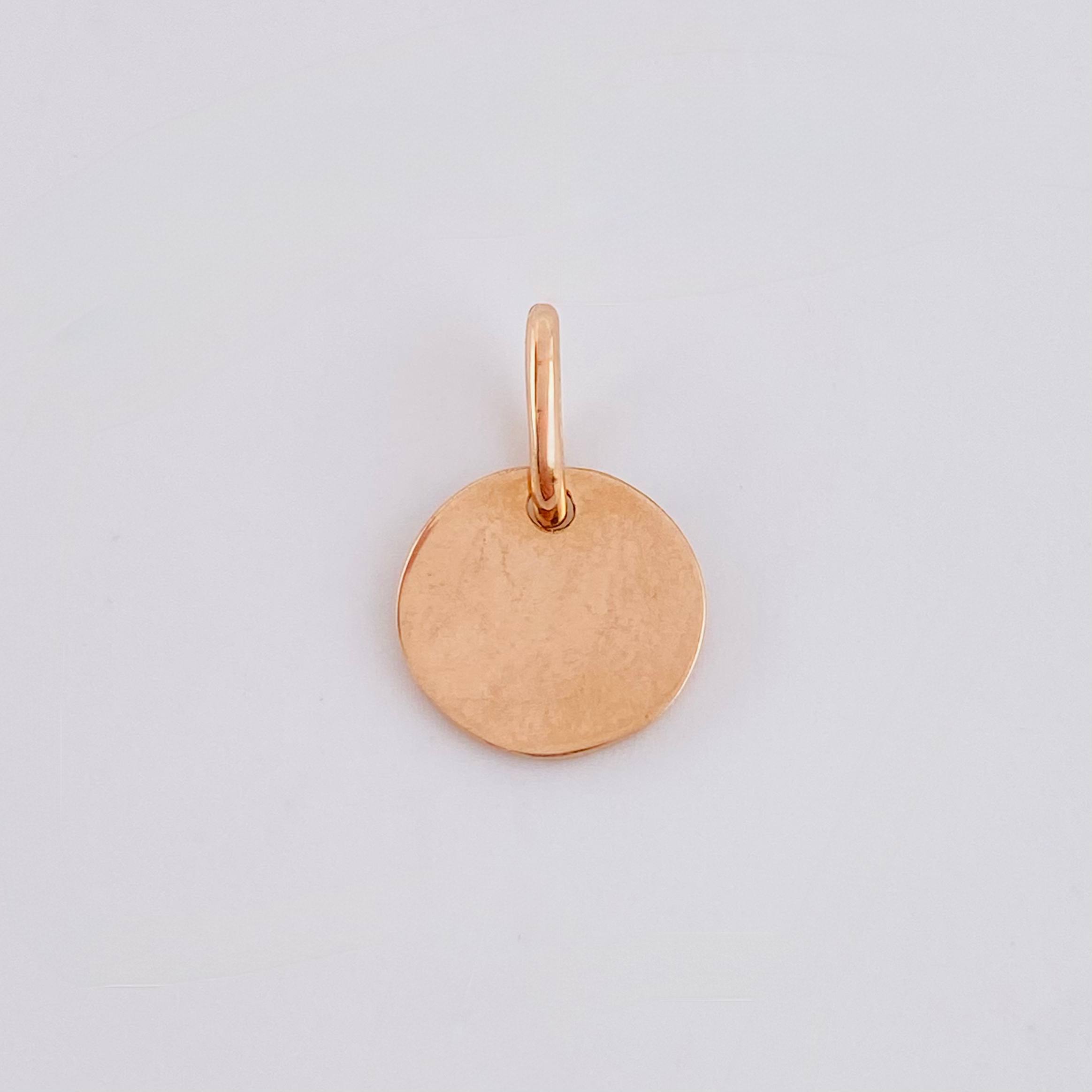 Dije Placa Letra A 0.9gr / 1.5cm / Oro Rosa 18K