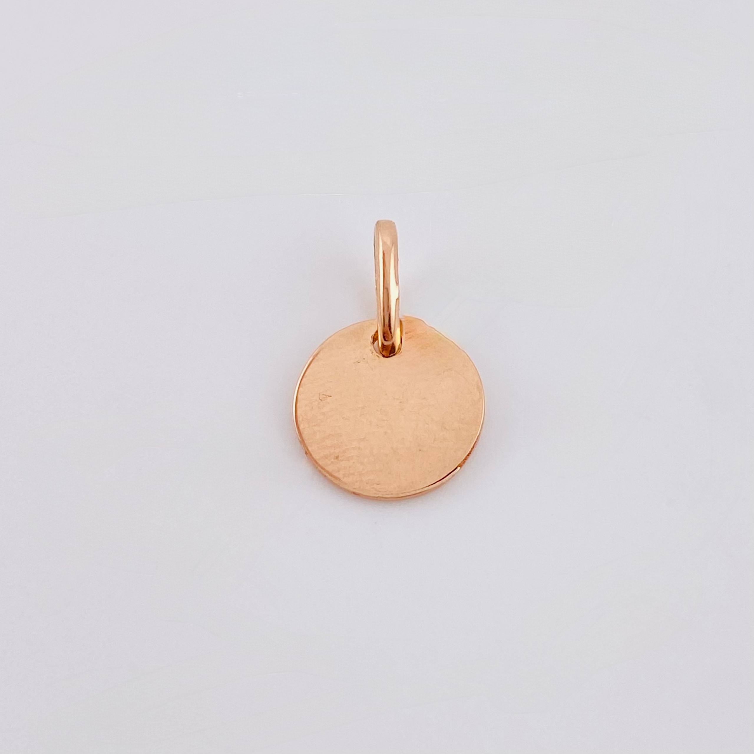 Dije Placa Letra C 0.9gr / 1.5cm / Oro Rosa 18K