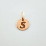 Dije Placa Letra S 0.9gr / 1.5cm / Oro Rosa 18K