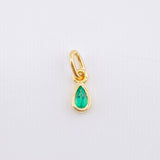 Dije Gota Esmeralda 22pts 0.5gr / 1.1cm / Oro Amarillo 18K ©