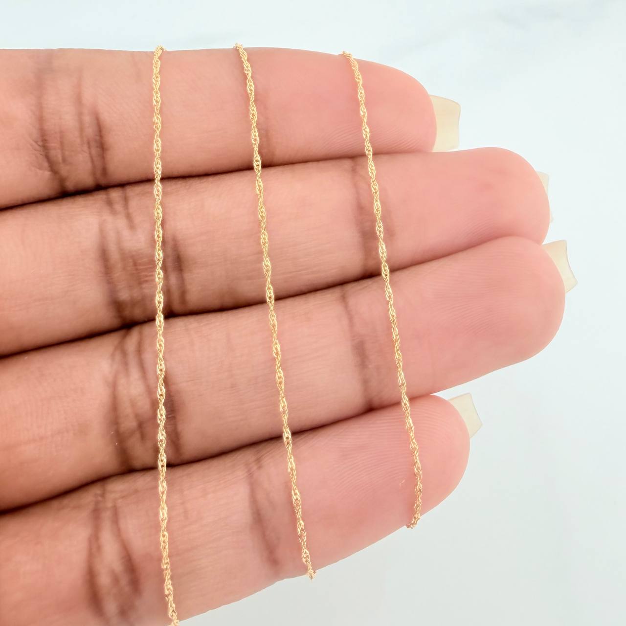 Cadena Singapur 0.85gr / 40cm / 0.5mm Oro Amarillo +3 18K &