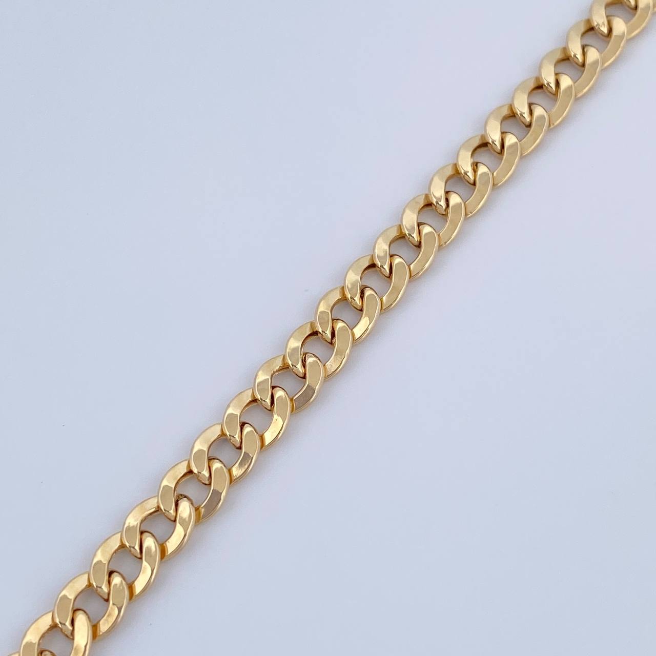 Pulso Cubano 4.4gr / 20cm / 5mm Oro Amarillo +0 18K $