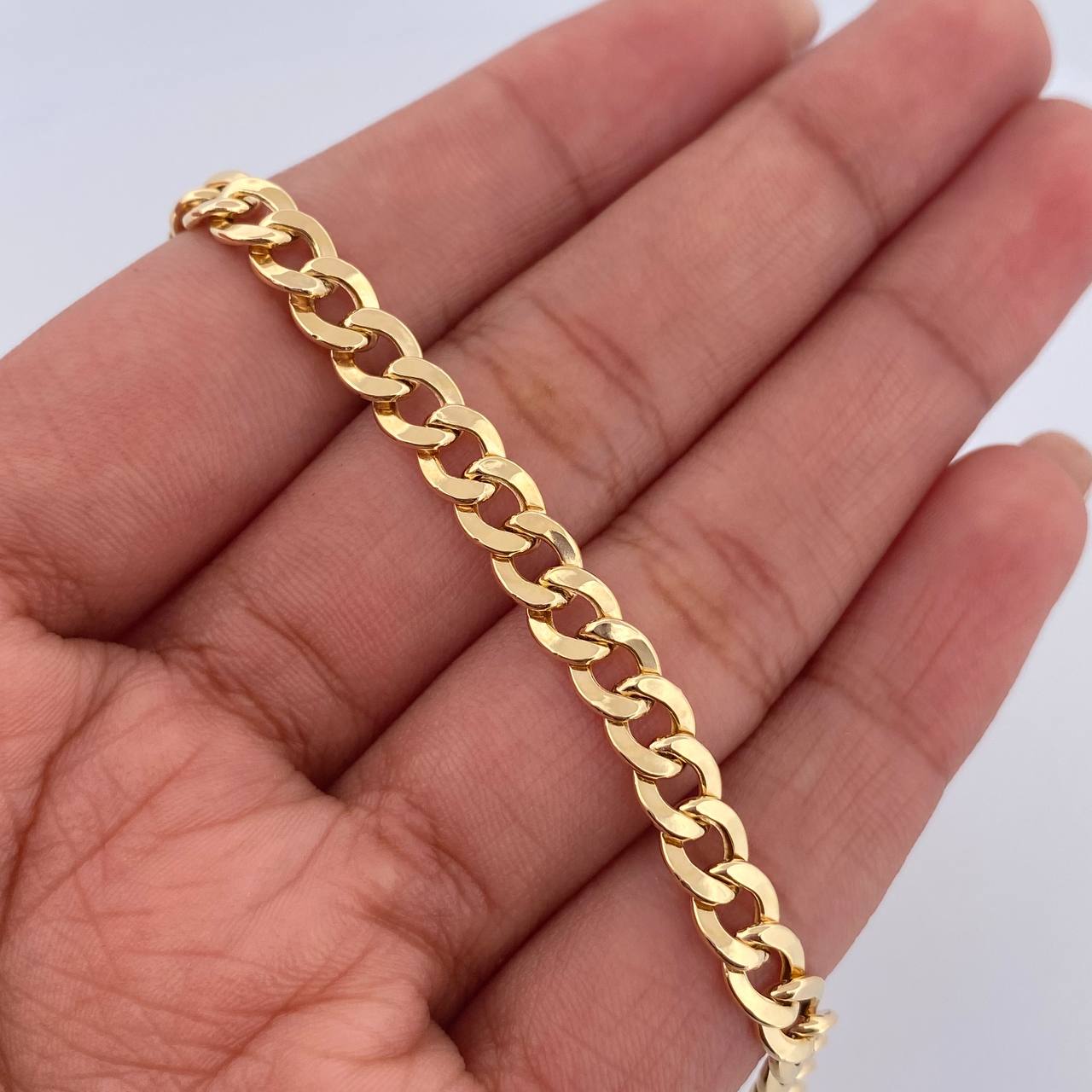 Pulso Cubano 4.35gr / 20.5cm / 5mm Oro Amarillo +0 18K $