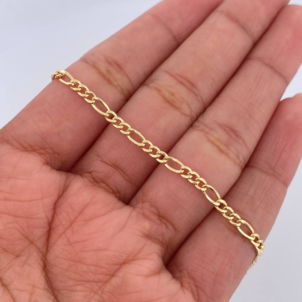 Pulso Figaro 1.15gr / 19.2cm / +1 Oro 18K &