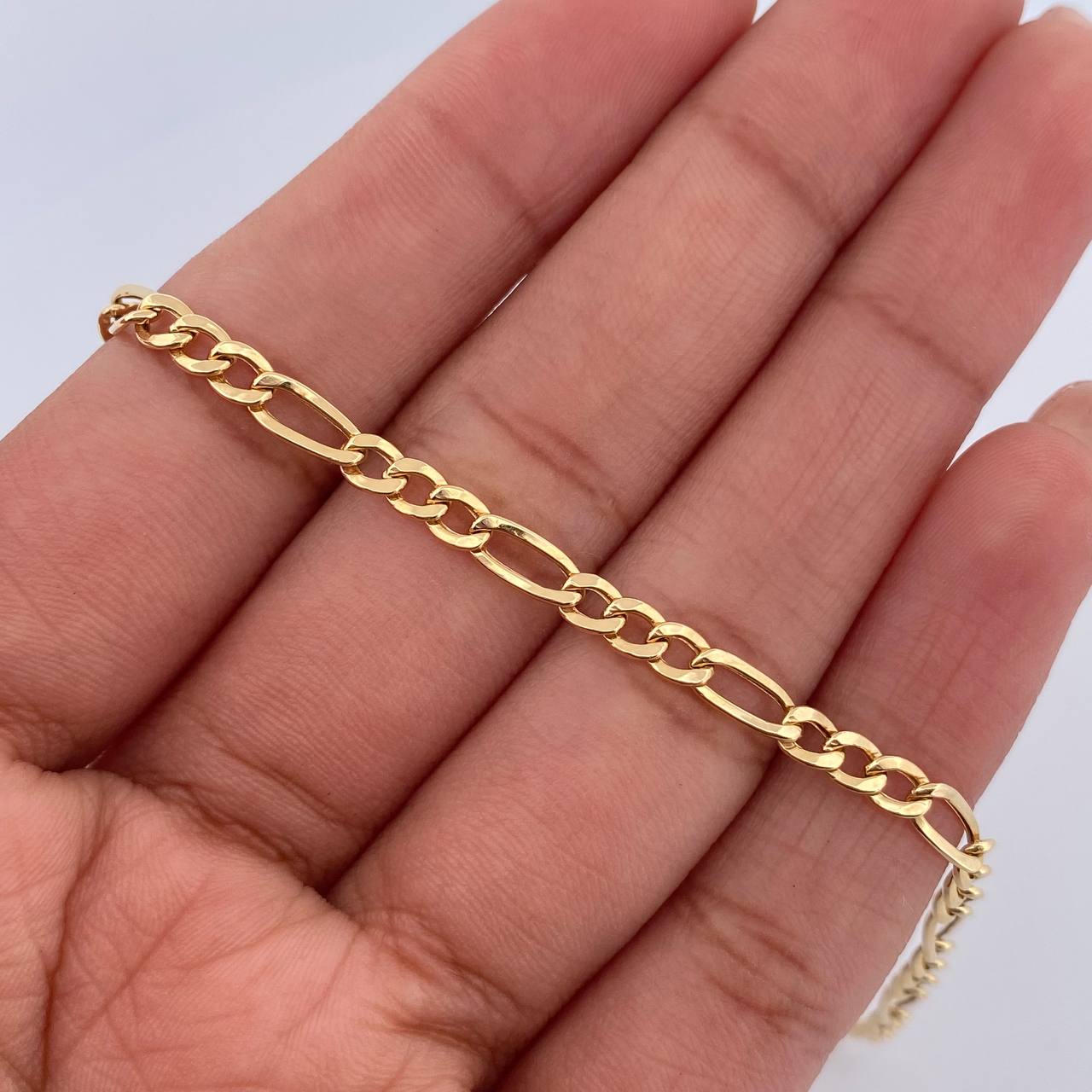 Pulso Figaro 1.75gr / 20cm / 3.2mm Oro Amarillo +1 18K $