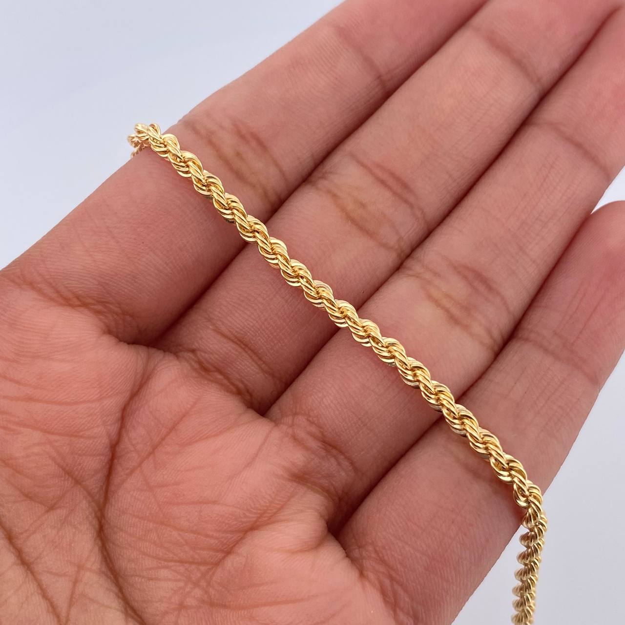Pulso Lazo 1.85gr / 19cm / 2.5mm Oro Amarillo +3 18K $