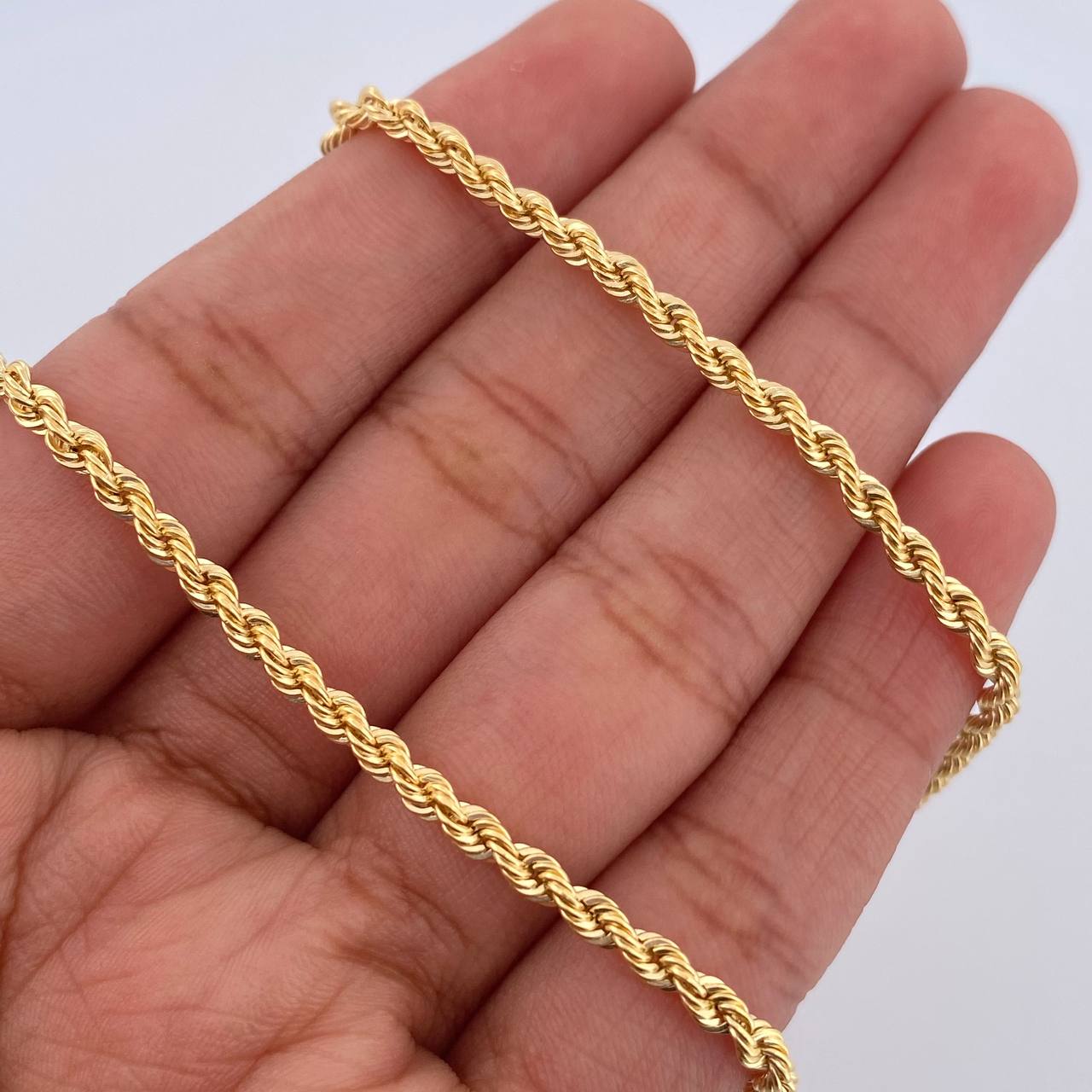 Cadena Lazo 5.35gr / 60cm / 2.5mm Oro Amarillo +3 18K $