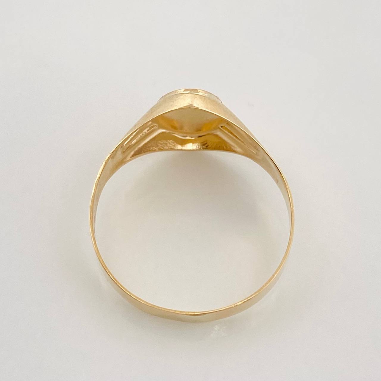 Anillo Sello Cristo 1.5g / T6 1/4 Oro Amarillo 18K
