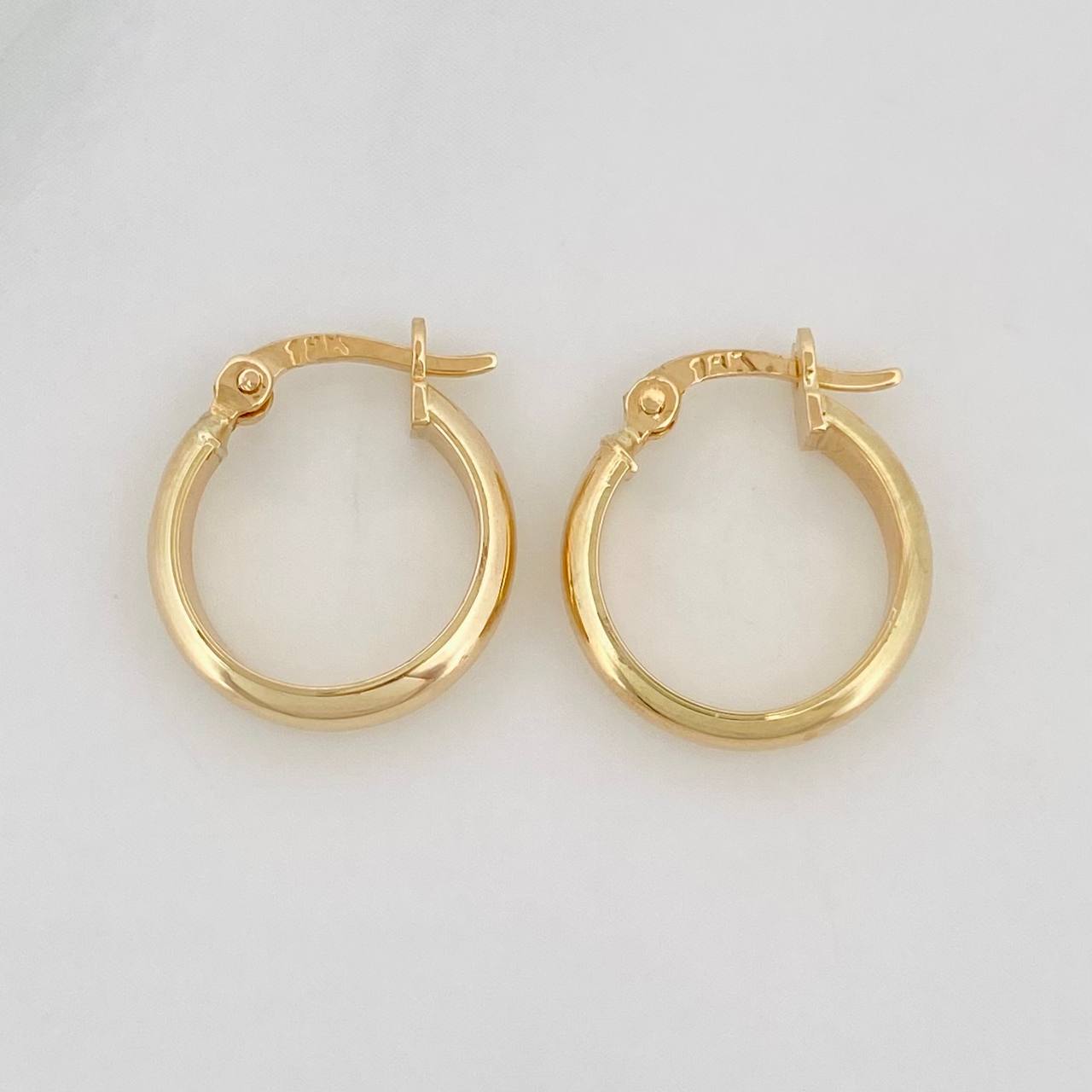 Candongas Gera 1.1g / 1.5cm Oro Amarillo 18K