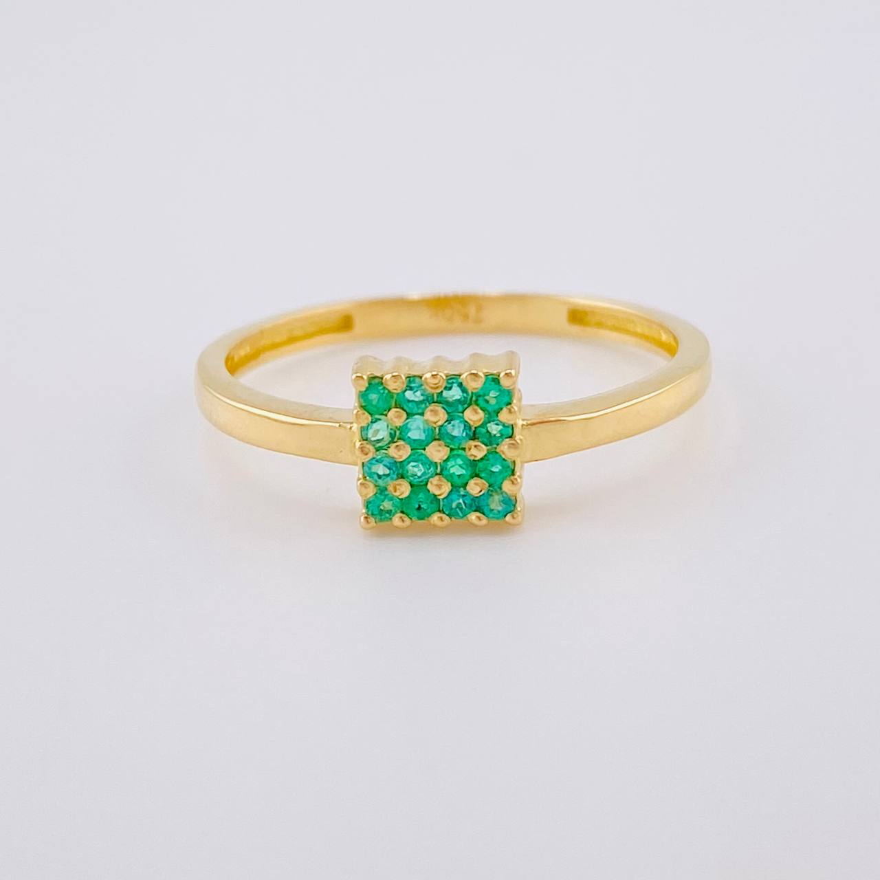 Anillo Panal Cuadrado Esmeraldas 25Pts 1.75 g / T6 1/2 Oro Amarillo 18K