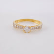 Anillo Solitario Puente Carril Descendiente 2.1 g / T7 Dos Oros Amarillo Blanco  18K