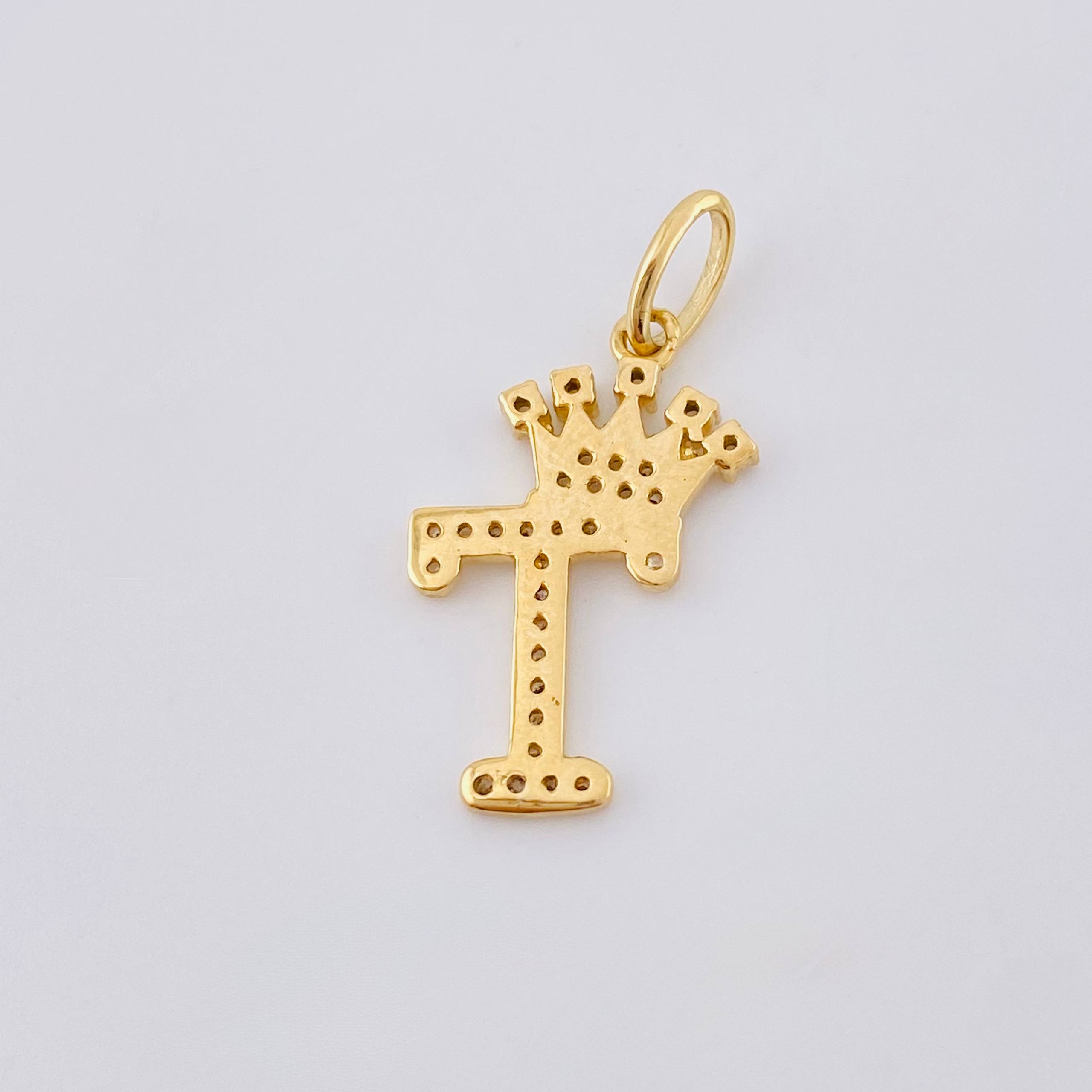 Dije Corona Letra T 1.75gr / 2.5cm / Oro Amarillo 18K