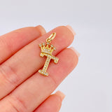 Dije Corona Letra T 1.8gr / 2.7cm / Oro Amarillo 18K ©