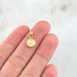 Dije Letra A Marco Bordeado 0.55g / 1.7cm Oro Amarillo 18K