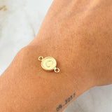 Herraje Letra C 0.6gr / 1.7cm / Circulo Bordeado Oro Amarillo 18K ©