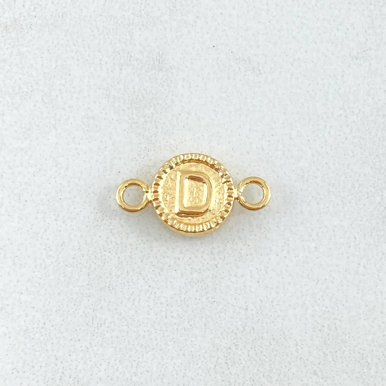 Herraje Letra D 0.6gr / 1.7cm / Oro 18K
