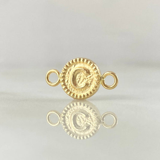 Herraje Letra C 0.45gr / 1.5cm / Circulo Bordeado Oro Amarillo 18K ©