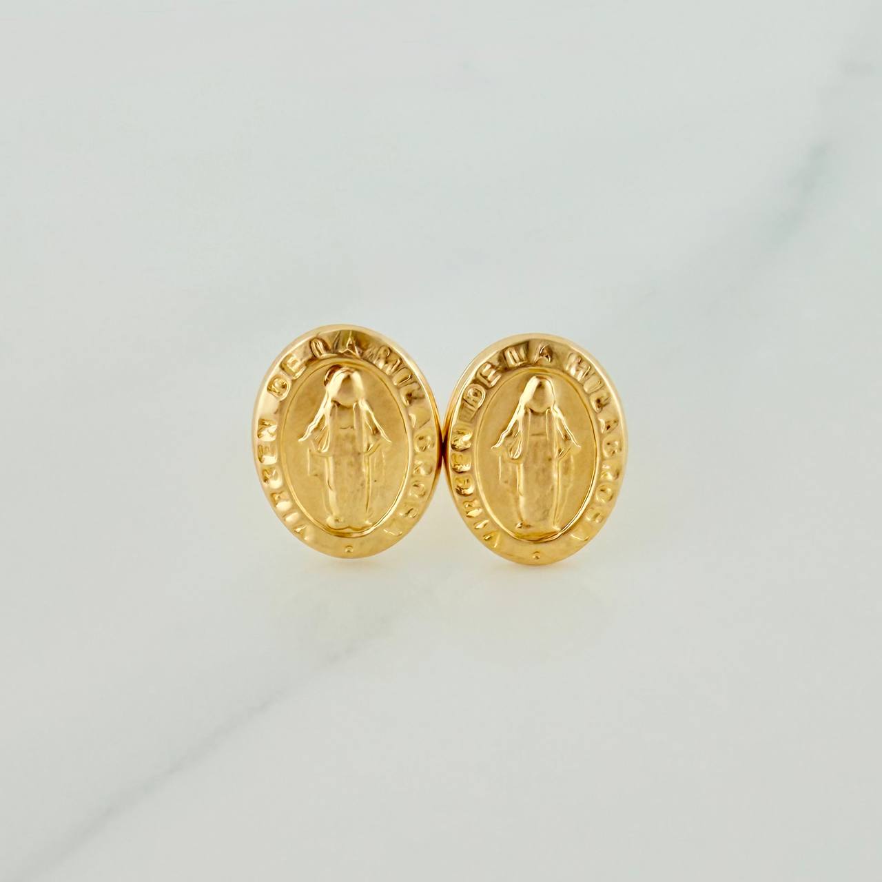 Topos Virgen Milagrosa 0.8gr / 7.5mm Oro Amarillo 18K %