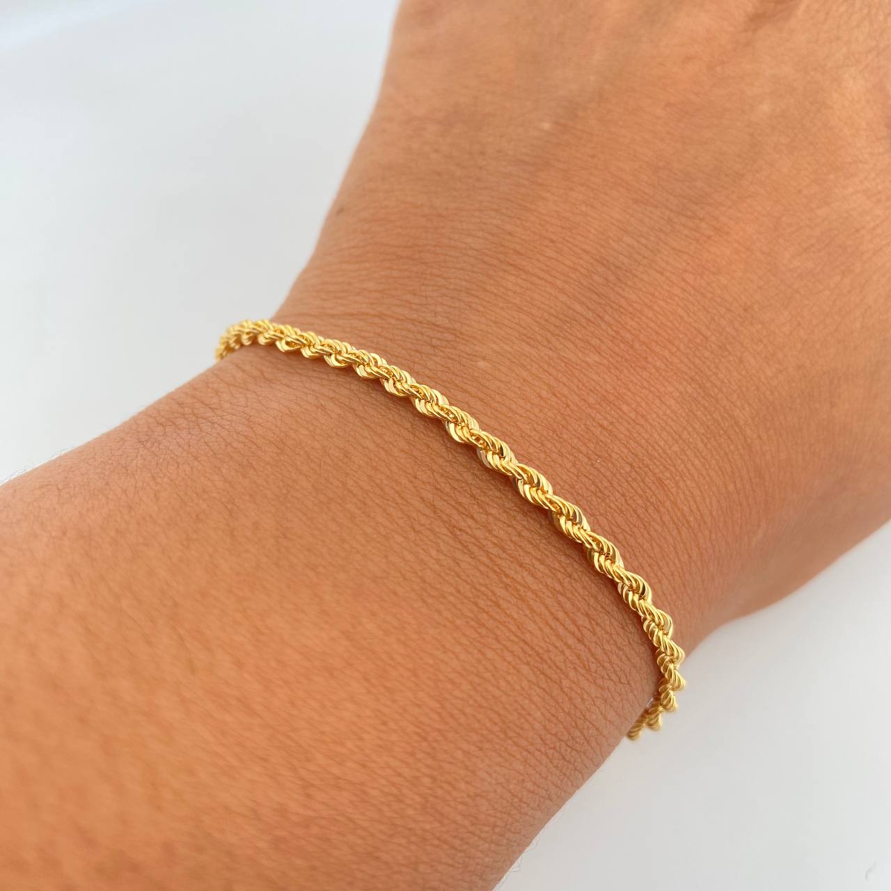 Pulso Lazo 1.85gr / 18.6cm / 2.5mm Oro Amarillo +3 18K &