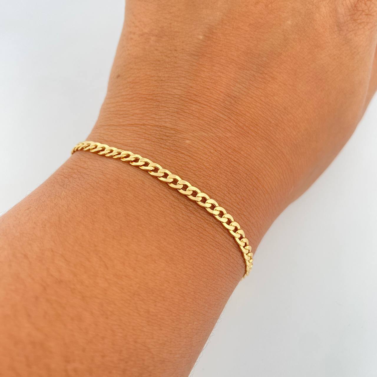 Pulso Cubano 2.35gr / 19cm / 3.3mm Oro Amarillo +1 18K &