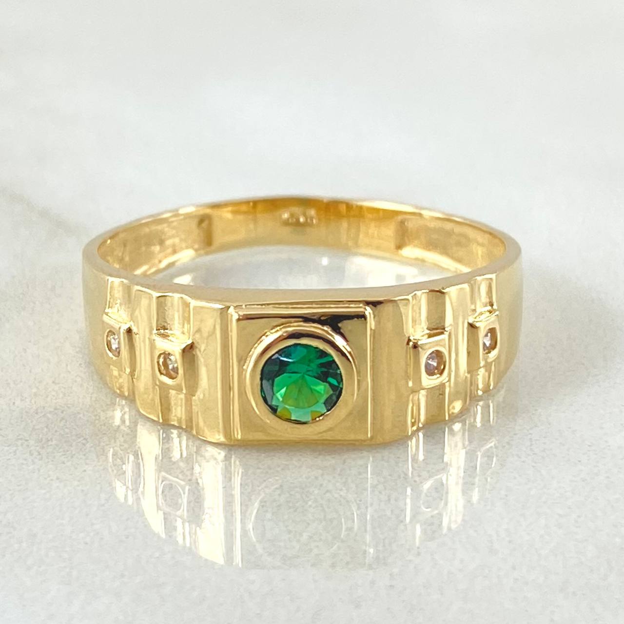Anillo Bisel 4.6gr / T11 1/4 / Oro Amarillo 18K *