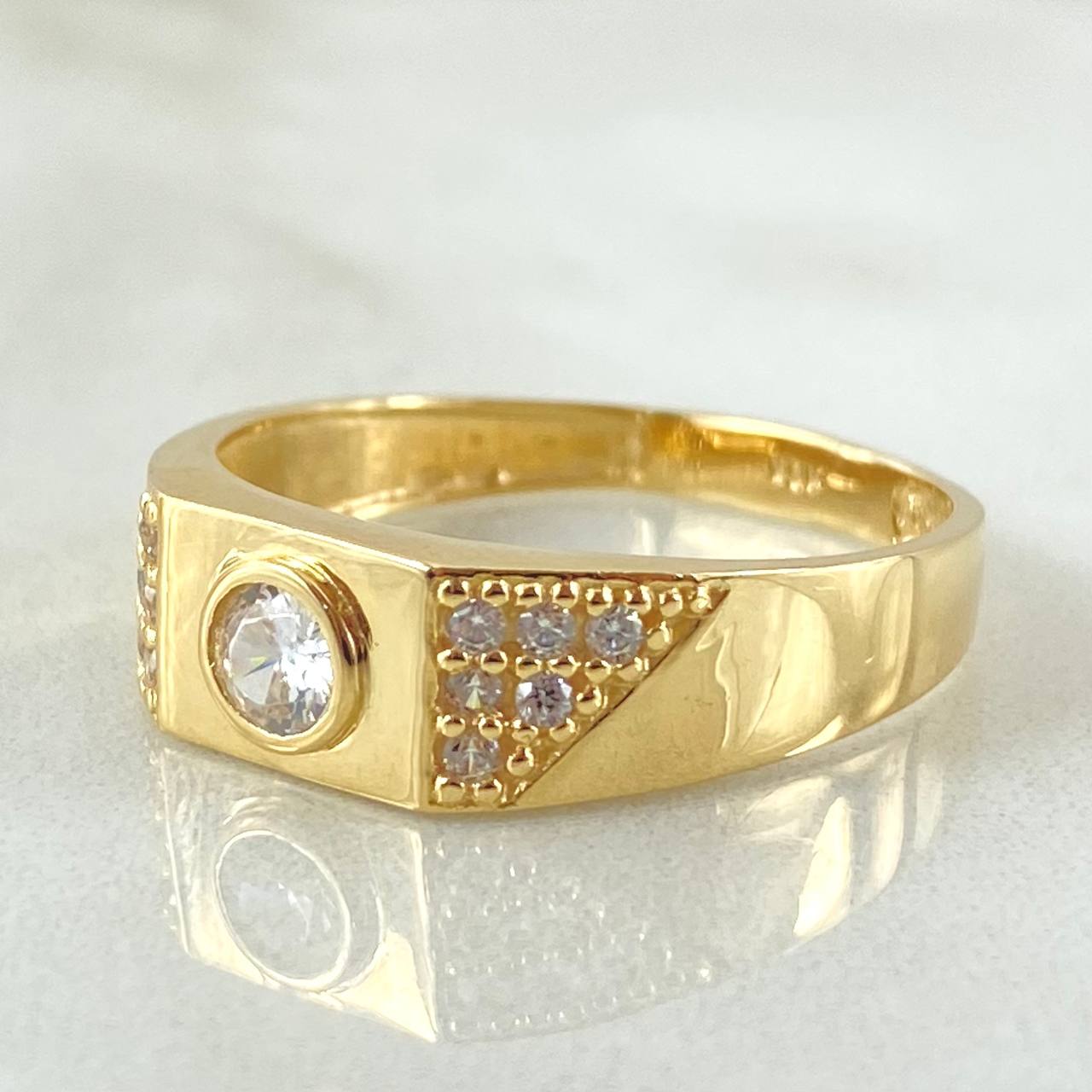 Anillo Bisel 4.45gr / T11 / Oro Amarillo 18K *