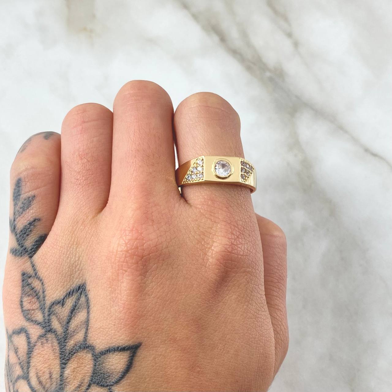 Anillo Bisel 4.45gr / T11 / Oro Amarillo 18K *