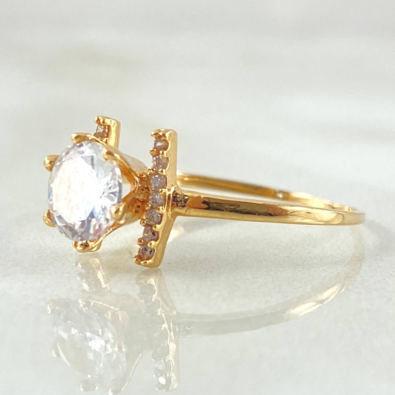 Anillo Solitario Lineal 1.5gr / T6 / Oro Amarillo 18K *