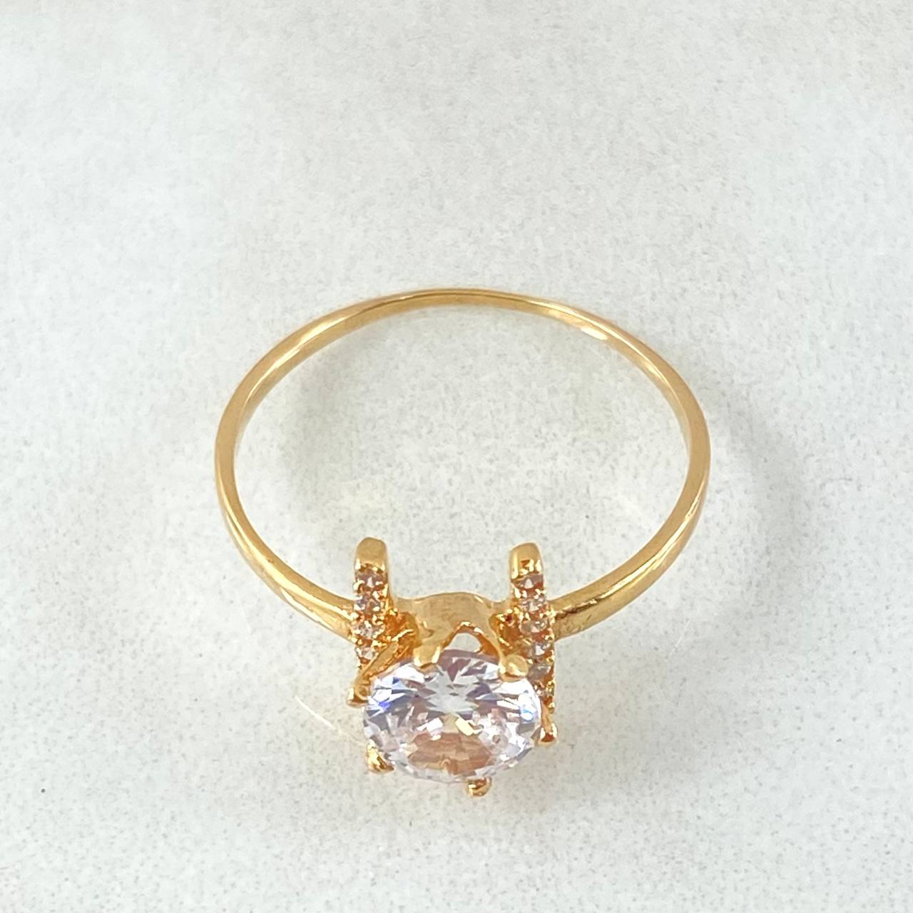 Anillo Solitario Lineal 1.5gr / T6 / Oro Amarillo 18K *