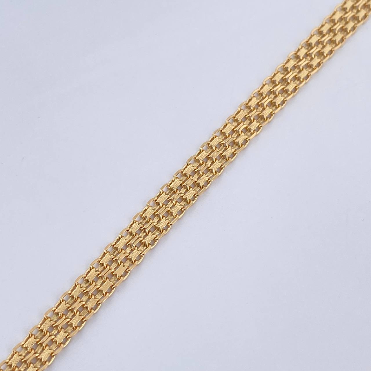 Pulso Chino 5.55gr / 19cm / 4.5mm Oro Amarillo +0 18K $