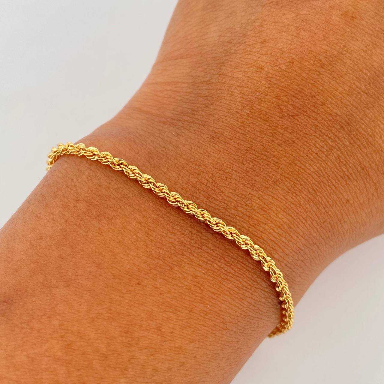Pulso Lazo 1.5gr / 18.7cm / 1.9mm Oro Amarillo +3 18K $