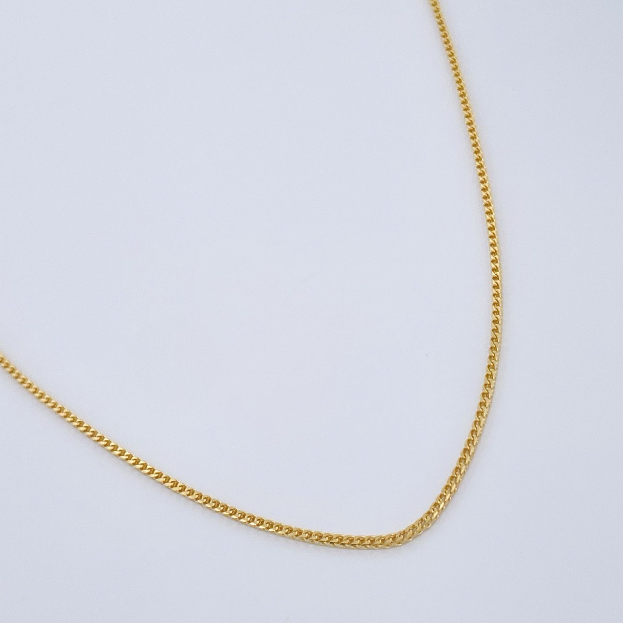 Cadena Franco 3.85gr / 60.6cm / Oro Amarillo +3 18K $
