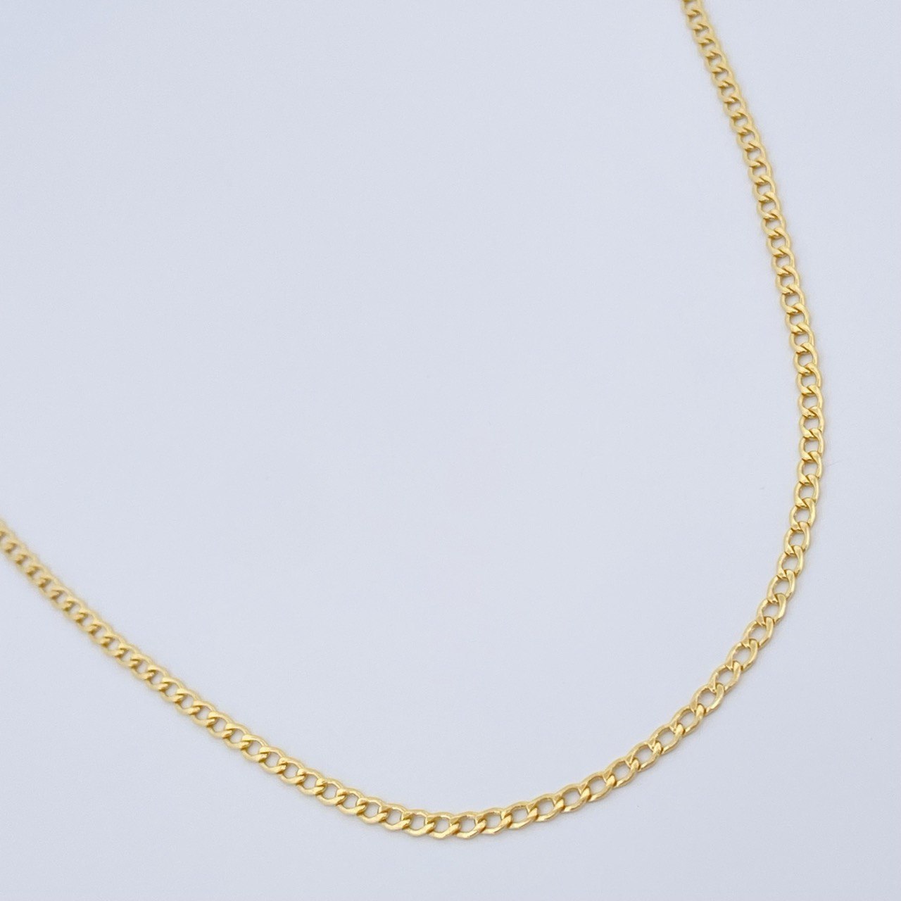 Cadena Cubana 2.2gr / 59.8cm / Oro Amarillo +1 18K $