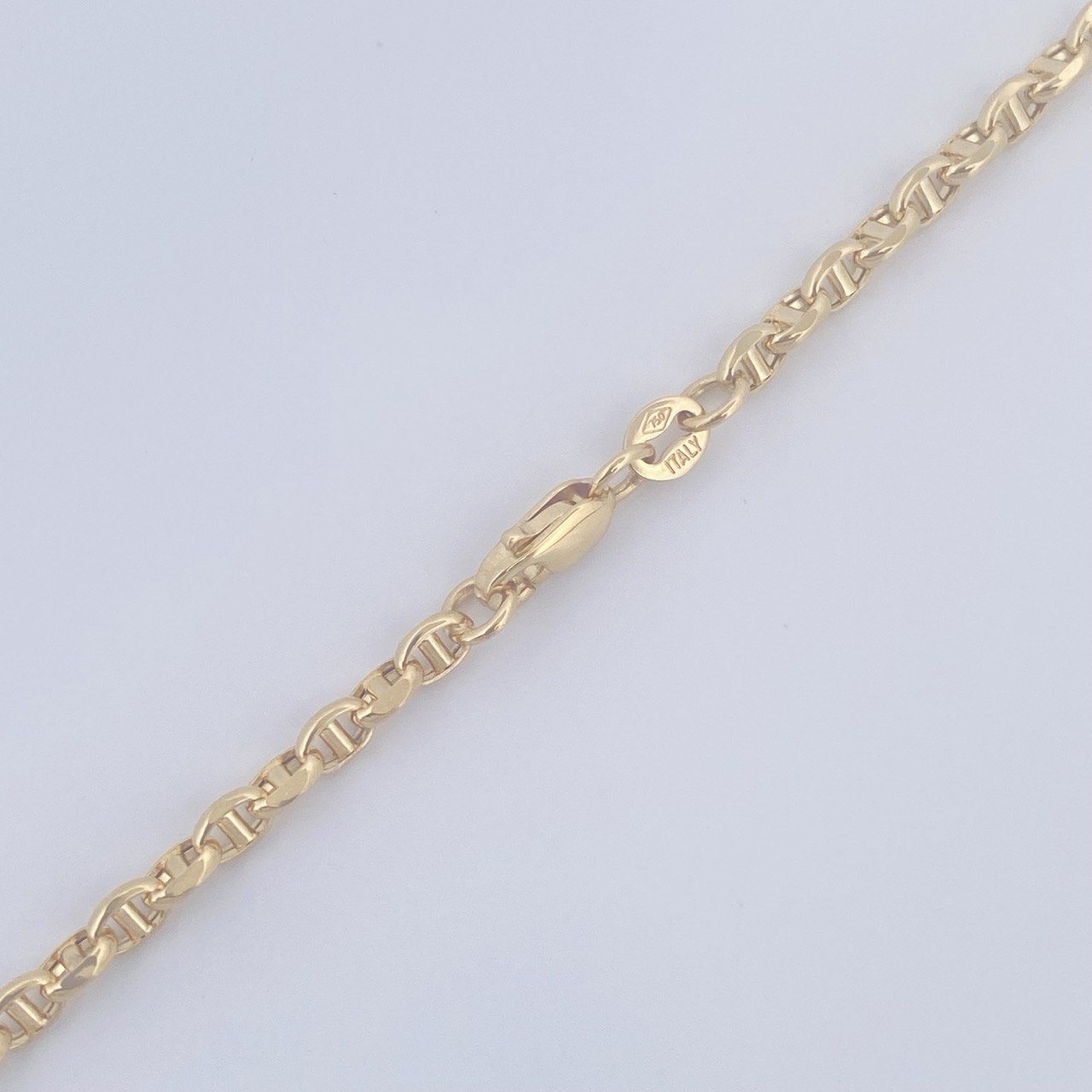 Cadena Tipo Escalera 6.25gr / 60.3cm / Oro Amarillo +3 18K $