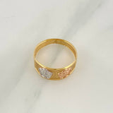 Anillo 15'S Flor 1.8 g / T8 1/2 Tres Oros 18K