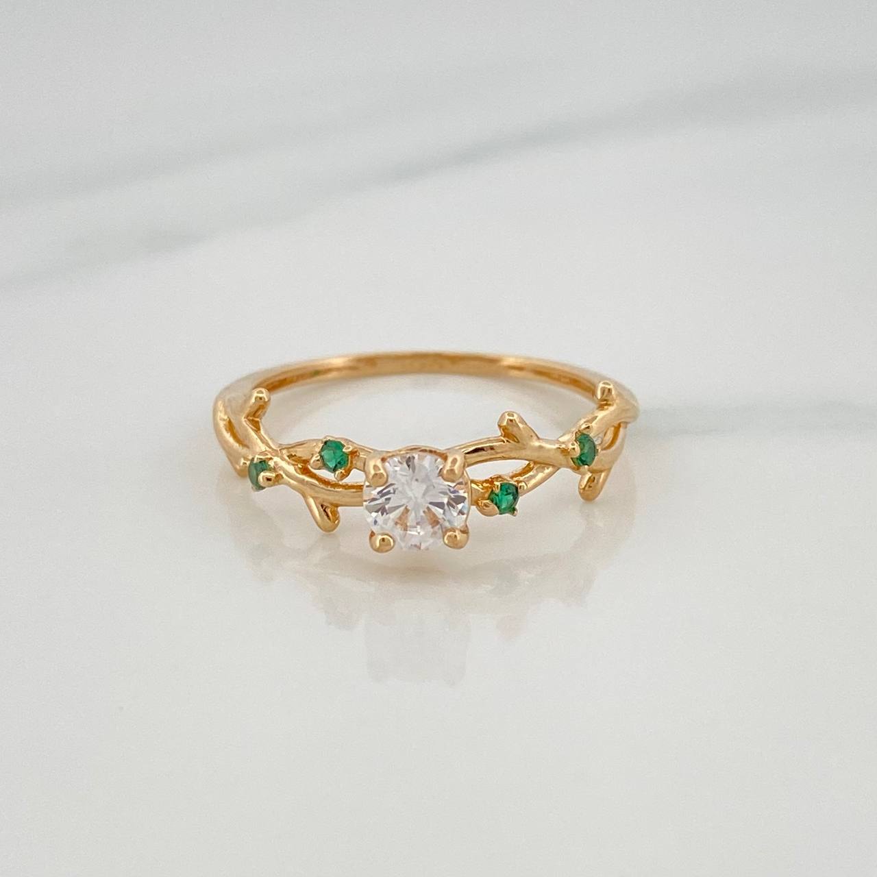 Anillo Solitario Líneas Cruzadas 1.8 g / T6 1/2 Oro Amarillo 18K