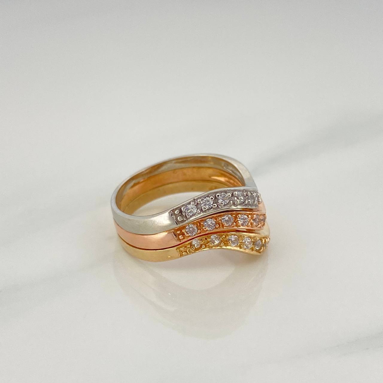Anillo Curva 6.65 g / T7 1/4 Tres Oros 18K