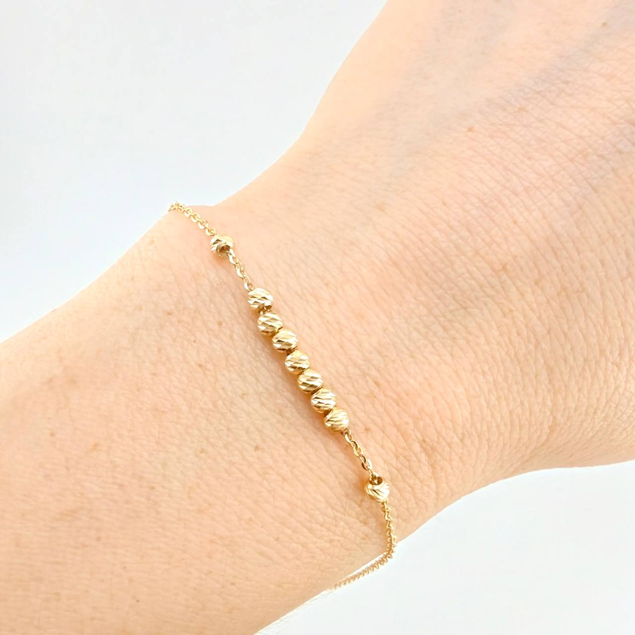Pulso Modulable Aro Seguido Linea Septima 1.95 g / 22 cm - 4 cm / 1.2 mm Oro Amarillo 18K