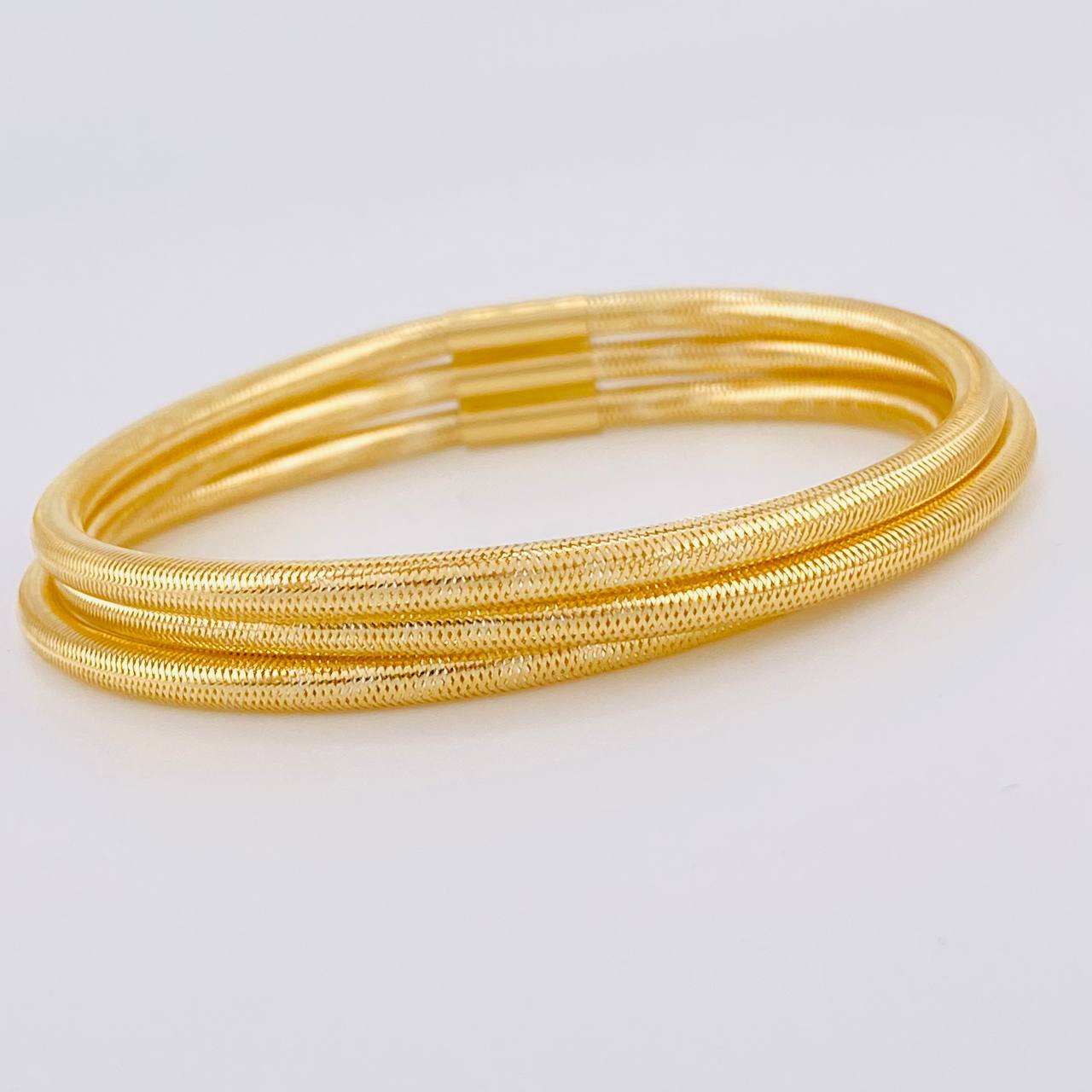 Pulso Triple Flex 4.7 g / 19.6 cm / 3 mm Oro Amarillo 18K