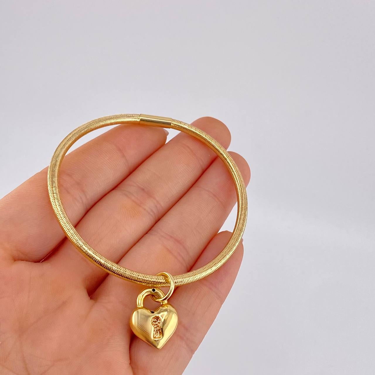 Pulso Flex Candado Corazón 2.6 g / 18.6 cm / 3 mm Oro Amarillo 18K