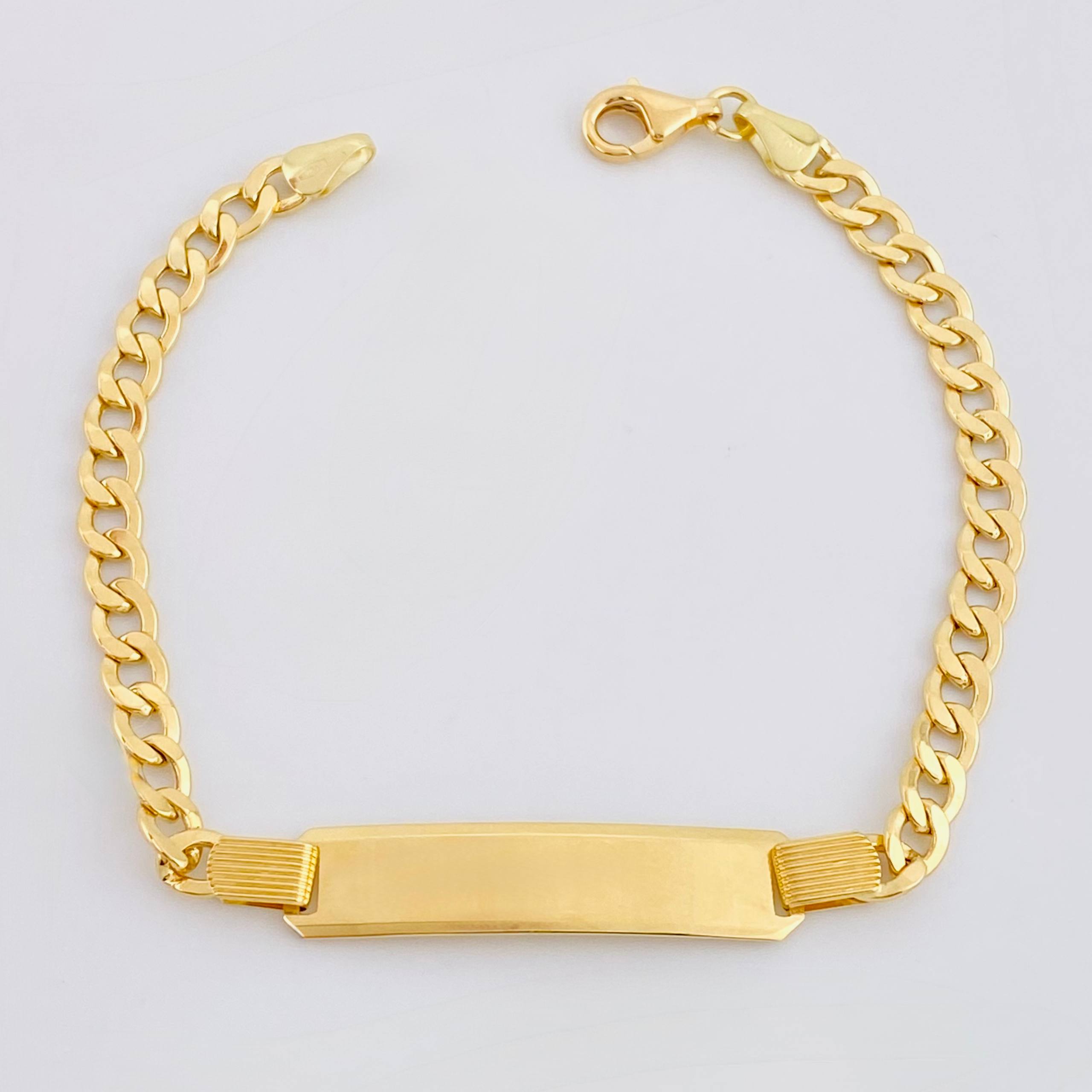 Pulso Cubano Placa Rectangular 11.05gr / 21cm / 5.7mm Oro Amarillo +1 18K ©