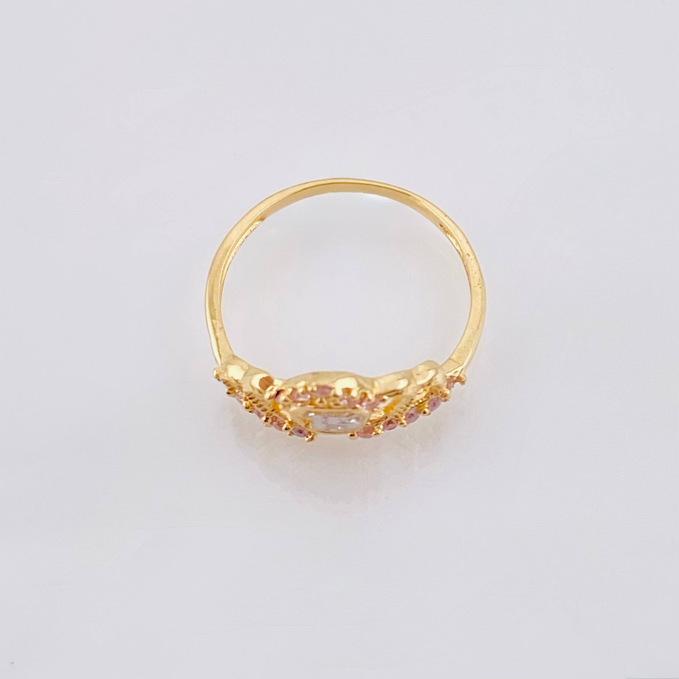 Anillo 15´S 1.9gr / T6 1/4 / Oro Amarillo 18K ©