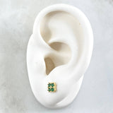 Topos Flor Cuadrada 1gr / 5.7mm Circones Verdes Oro Amarillo 18K